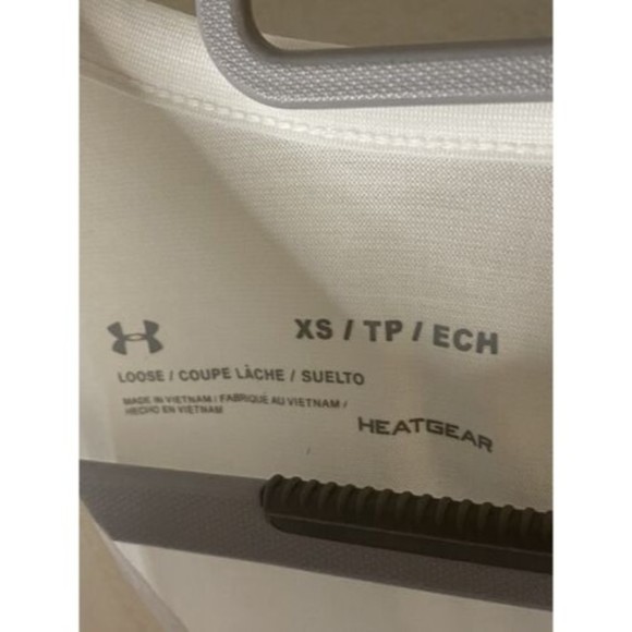 🔥 NWT Under Armour Heat Gear‎ Loose Fit Top | Size XS (Loose Fit) | Lightweight - Picture 4 of 7